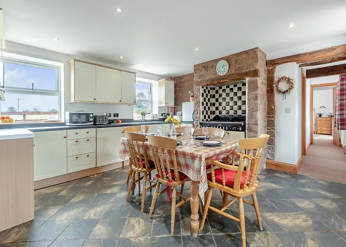 Brown Dyke Stables * Kirklinton