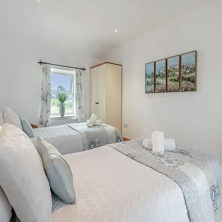 Brown Dyke Stables *